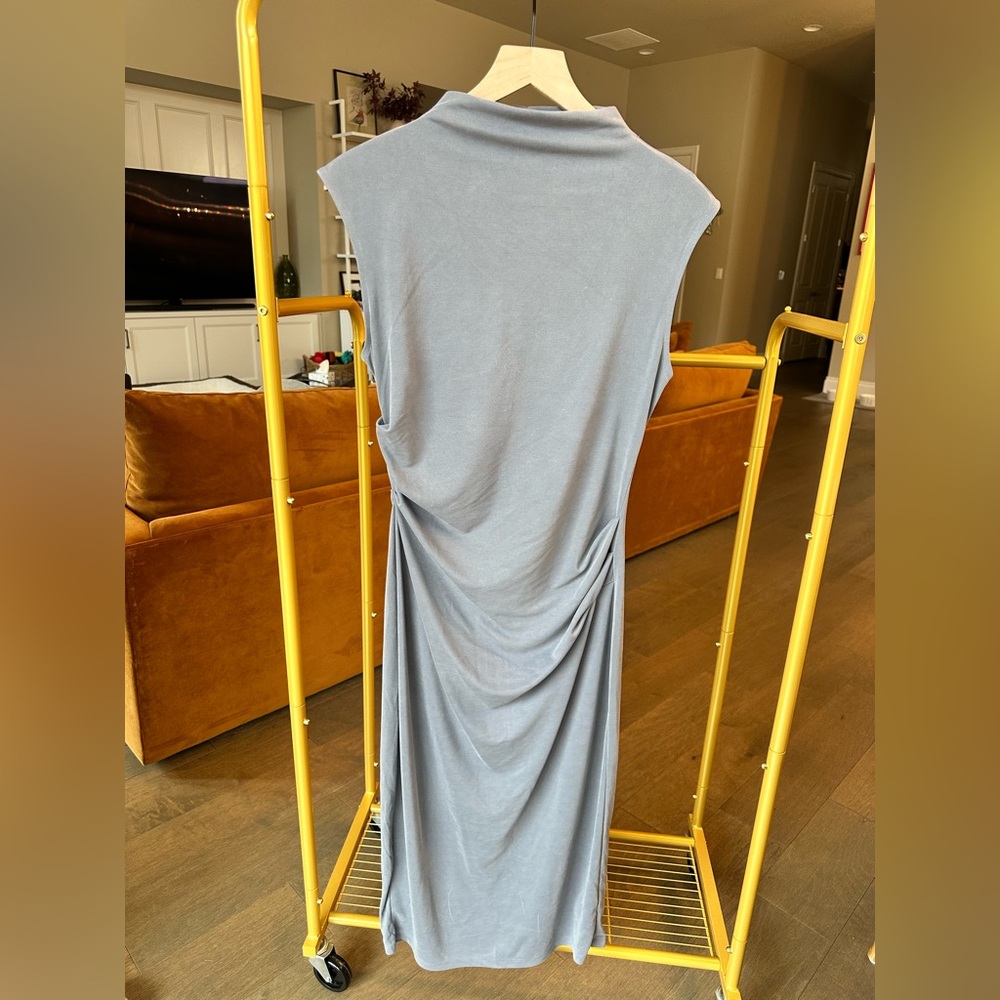 Old Navy Grey Shift Dress